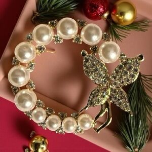 Elegant Butterfly Brooch NWOT